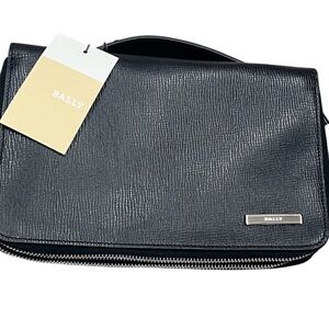 NWT Bally Magus Men’s Black Leather Clutch Wallet